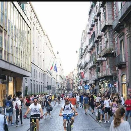 I Tre Re Via Toledo Napoli Ngoại thất bức ảnh
